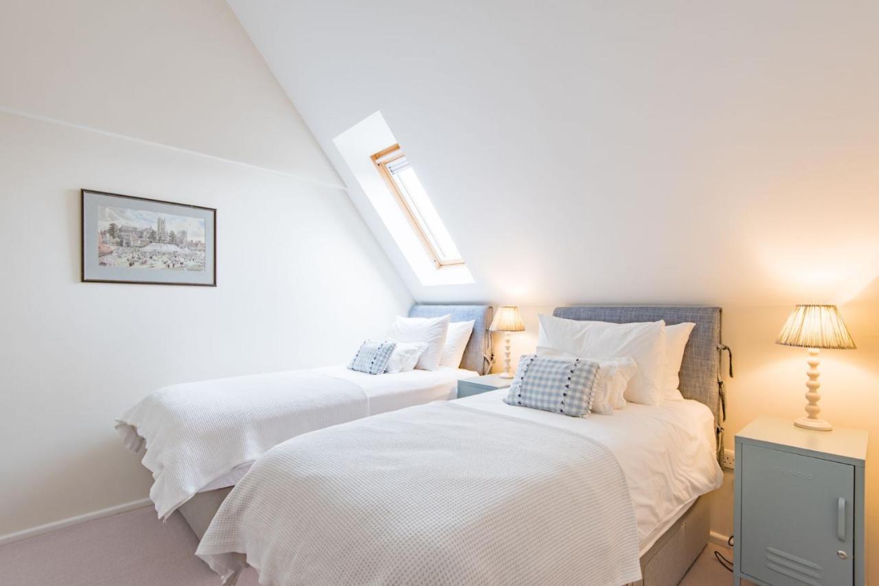 The Loft At Emperor Court By Bloom Stays Canterbury Kültér fotó