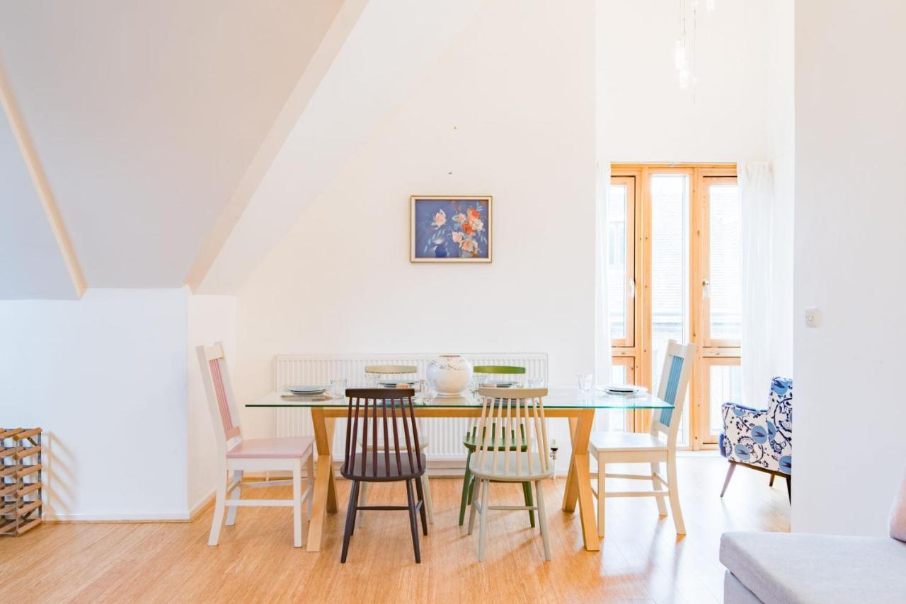 The Loft At Emperor Court By Bloom Stays Canterbury Kültér fotó