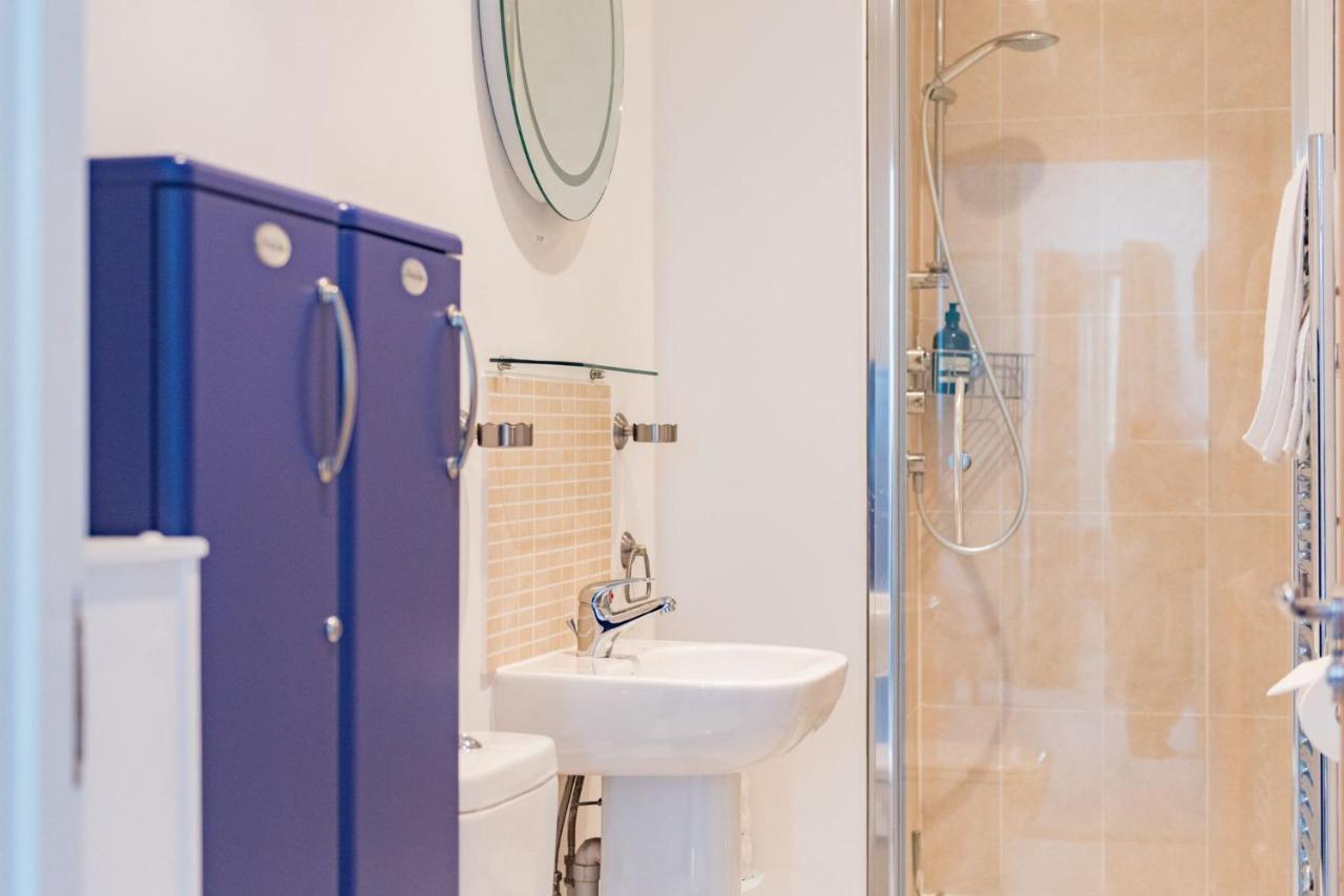 The Loft At Emperor Court By Bloom Stays Canterbury Kültér fotó